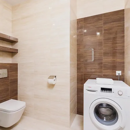 شقة Grzegorzki Park Cracow By Renters *