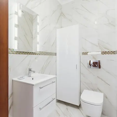 شقة Grzegorzki Park Cracow By Renters *